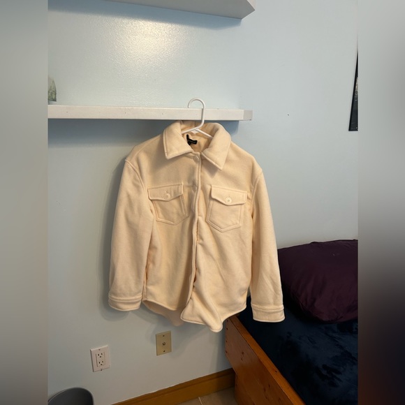 White coat - Picture 2 of 2